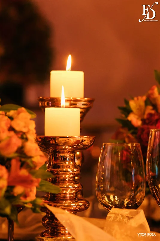 casamento com cerimônia na igreja nossa senhora da conceição igreja matriz de são leopoldo e festa no espaço tao em novo hamburgo com decoração outonal em tons terrosos marsala laranja e amarelo num projeto luxuoso sofisticado e elegante por fernanda dutra cerimonialista em porto alegre por life eventos especiais