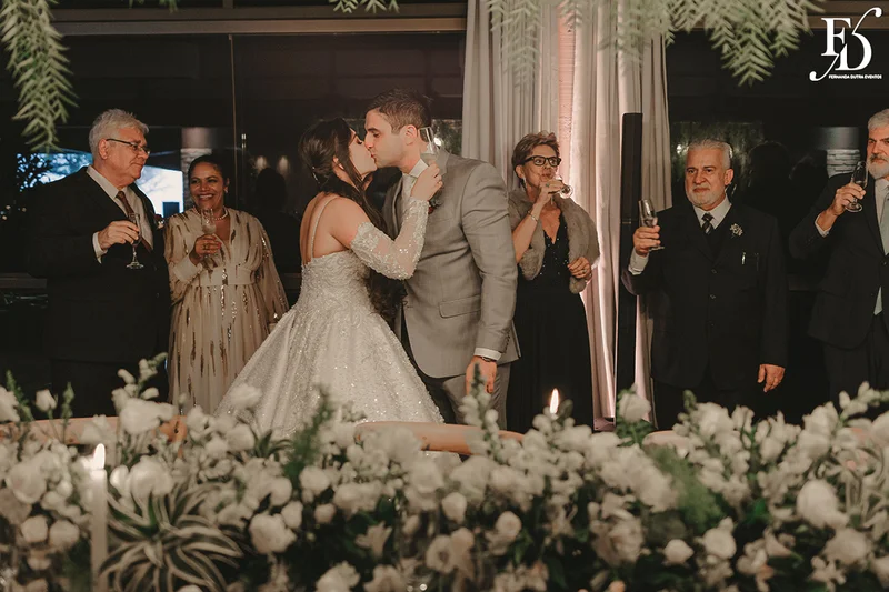 casamento no espaço paraíso brinde dos noivos