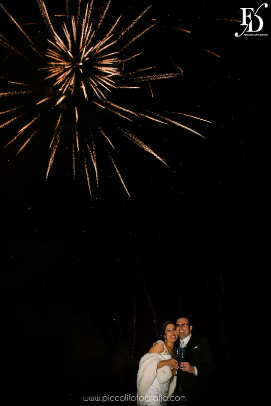 casamento diurno estilo destination wedding realizado em ivoti no interior do rs com cerimônia ao ar livre e recepção no salão principal do espaço da torre com decoração boho chic colorida botânica em tons de azul por life eventos especiais assessoria e cerimonial de casamentos em porto alegre