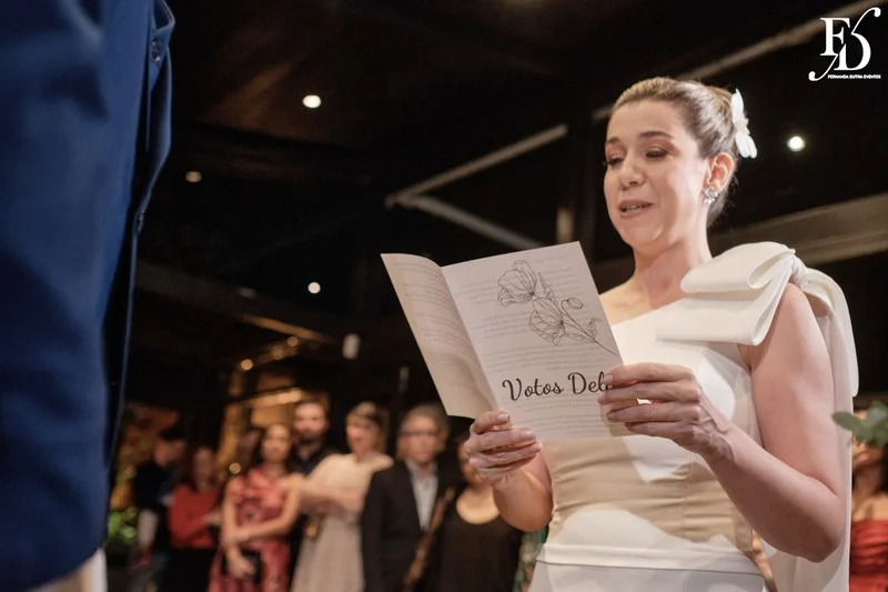 casamento mini-wedding realizado no Le Bistrot Gourmet em Porto Alegre com projeto de decoração delicado, romântico e elegante em tons pastéis