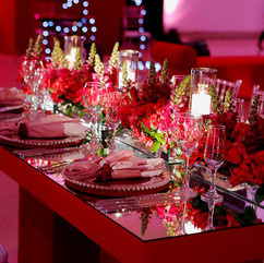 casamento no party room em porto alegre cerimônia e recepção com decoração elegante sofisticada exuberante em marsala prata e detalhes em cristais por life eventos especiais cerimonialista para casamento em porto alegre assessoria e organização de eventos