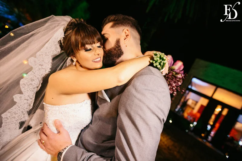 casamento com cerimônia na igreja nossa senhora da conceição igreja matriz de são leopoldo e festa no espaço tao em novo hamburgo com decoração outonal em tons terrosos marsala laranja e amarelo num projeto luxuoso sofisticado e elegante por fernanda dutra cerimonialista em porto alegre por life eventos especiais