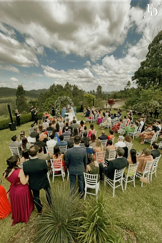 casamento na la casa piemont em farroupilha cerimônia ao ar livre