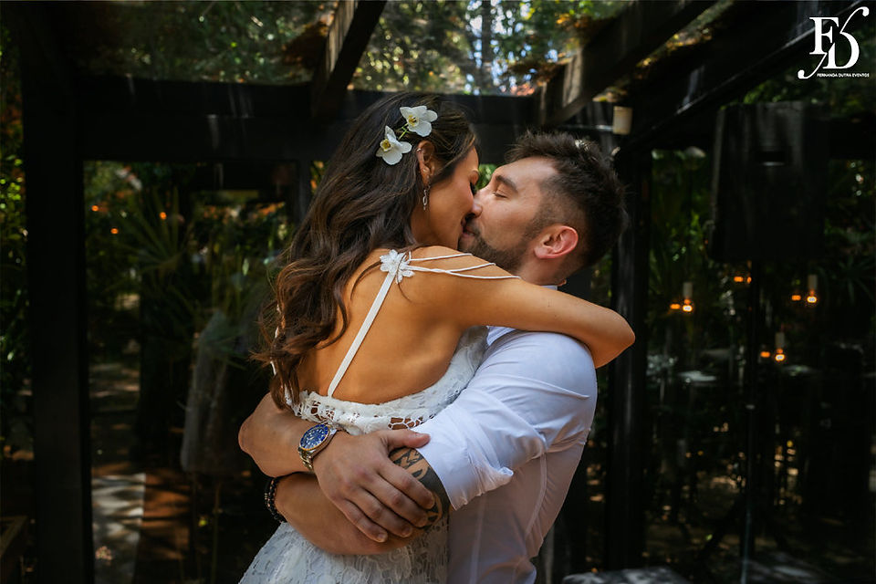 casamento matinal diurno com cerimônia ao ar livre realizado no restaurante le bistrot em porto alegre com organização projeto e cerimonial de fernanda dutra da life eventos especiais com decoração em tons de rosa preto e prata