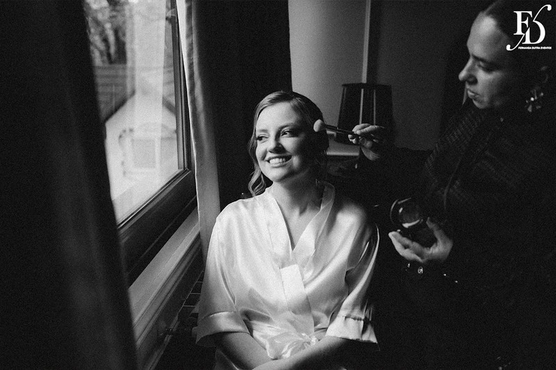 casamento destination wedding no hotel ritta hoppner em gramado com decoração clássica, elegante e botânica em tons de branco verde e fendi por life eventos especiais