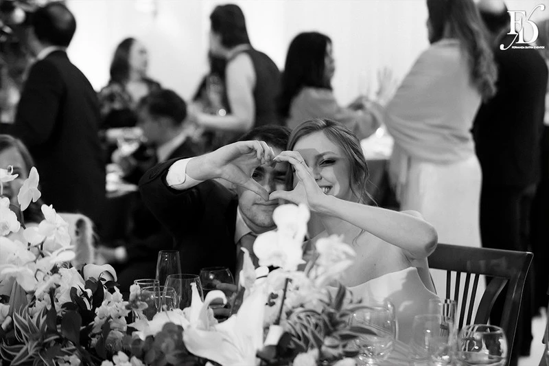 casamento destination wedding no hotel ritta hoppner em gramado com decoração clássica, elegante e botânica em tons de branco verde e fendi por life eventos especiais