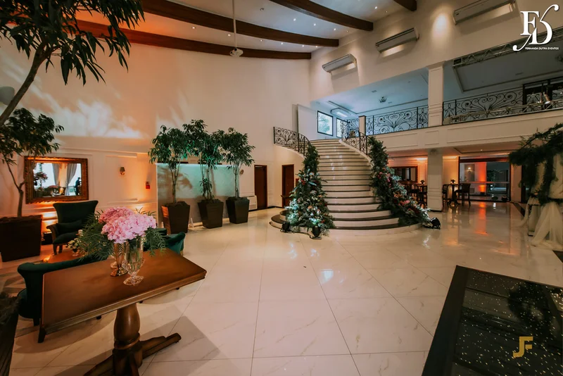 casamento para 80 pessoas mini-weeding destination wedding em gramado com organização e cerimonial de fernanda dutra da life eventos especiais com cerimonia na Igreja São Pedro de Gramado Serra Gaúcha e recepção no Hotel Ritta Hoppner