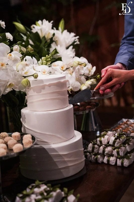 casamento no gazebo do le bistrot gourmet em porto alegre decoração clássica e elegante em verde e branco
