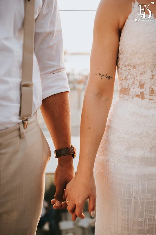 casamento realizado com almoço no le bistrot gourmet em porto alegre e após o almoço celebração de casamento no eat kitchen embarcadero com uma vista fantástica do rio guaíba um por-do-sol de cinema por life eventos especiais