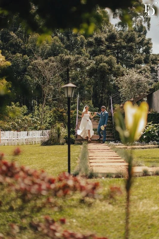 casamento na la casa piemont em farroupilha noivos