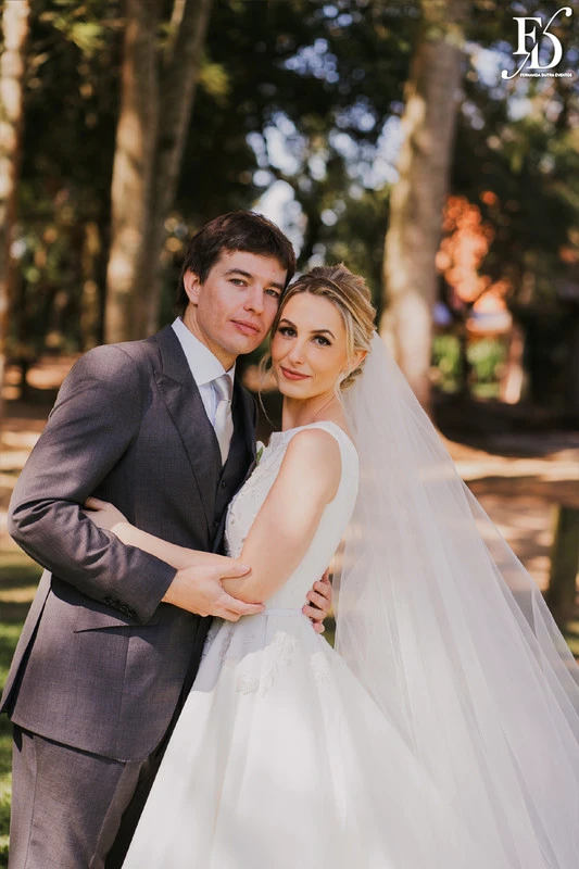 casamento diurno estilo europeu realizado no alto da capela em porto alegre no formato destination wedding com organizacao de life eventos especiais casamento de luxo em porto alegre com decoração luxuosa e clássica