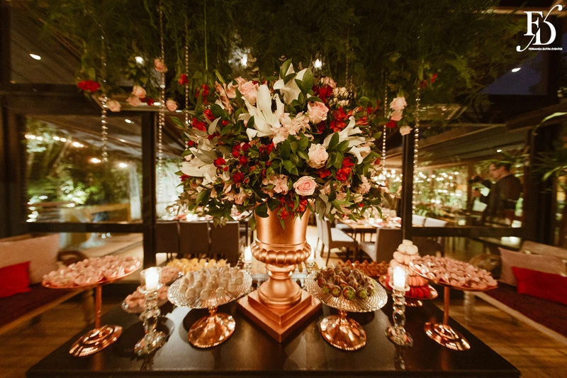 mini-wedding sofisticado e elegante realizado no le bistrot gourmet casamento com 30 convidados luxuoso por life eventos especiais cerimonial e organização de casamento em porto alegre