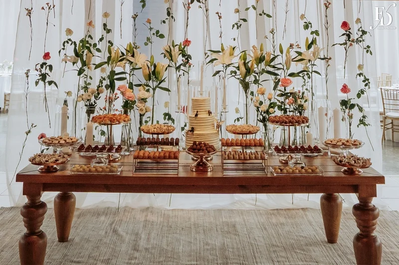 casamento no espaço paraíso em porto alegre cerimônia ao ar livre com decoração minimalista clean e delicada estilo pinterest por life eventos especiais