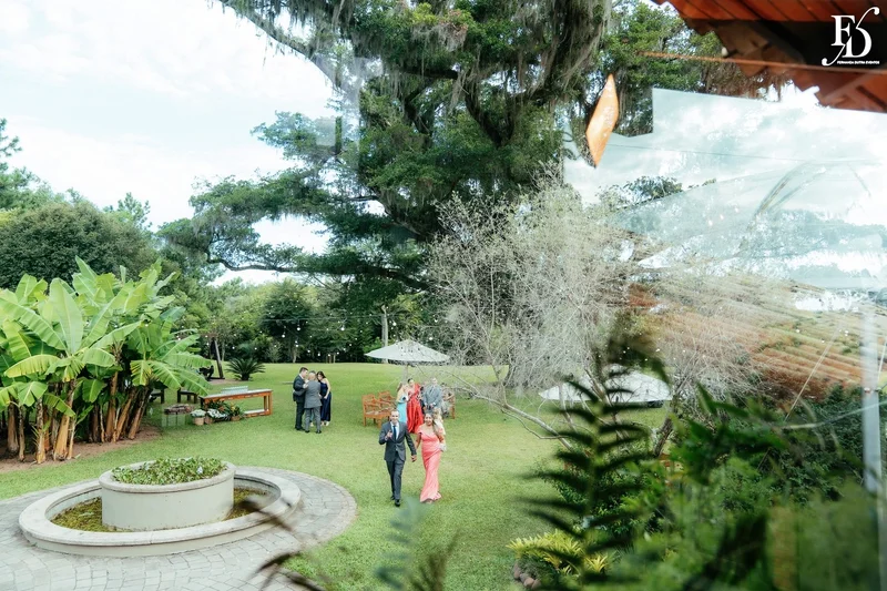 casamento realizado na alameda figueira em cachoeirinha com decoração vibrante boho elegante e sofisticada por life eventos especiais