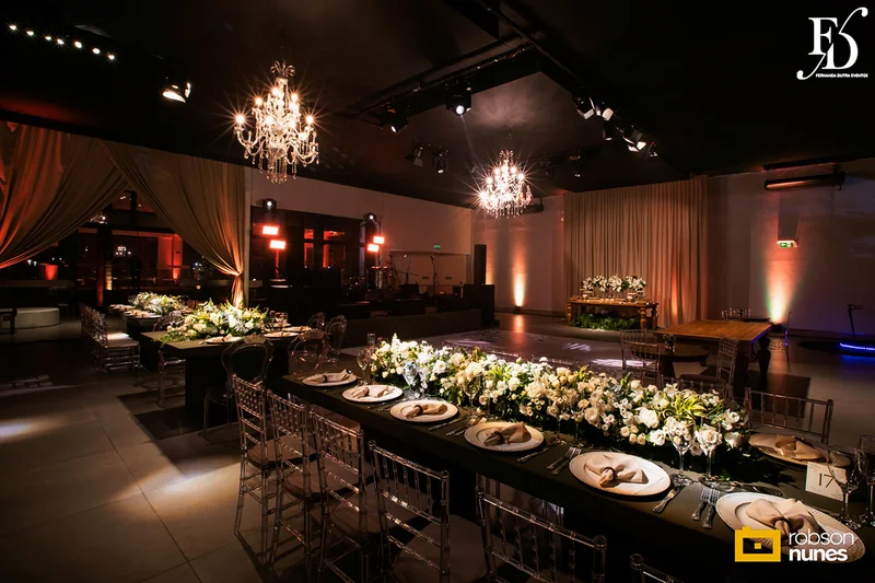 casamento com cerimônia e recepção no party room em porto alegre com projeto de decoração elegante e sofisticado em verde e branco estilo greenery por life eventos especiais cerimonial conduzido por fernanda dutra cerimonialista