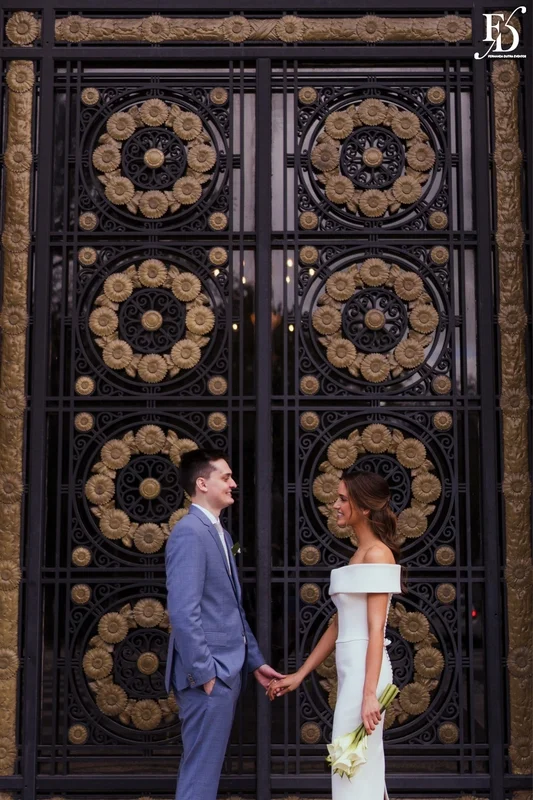 noivos no palácio piratini em porto alegre