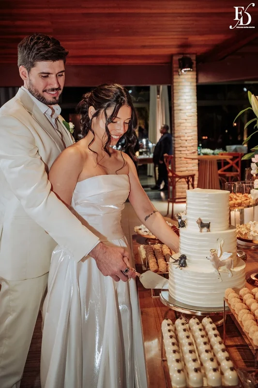 casamento no espaço paraíso em porto alegre cerimônia ao ar livre com decoração minimalista clean e delicada estilo pinterest por life eventos especiais
