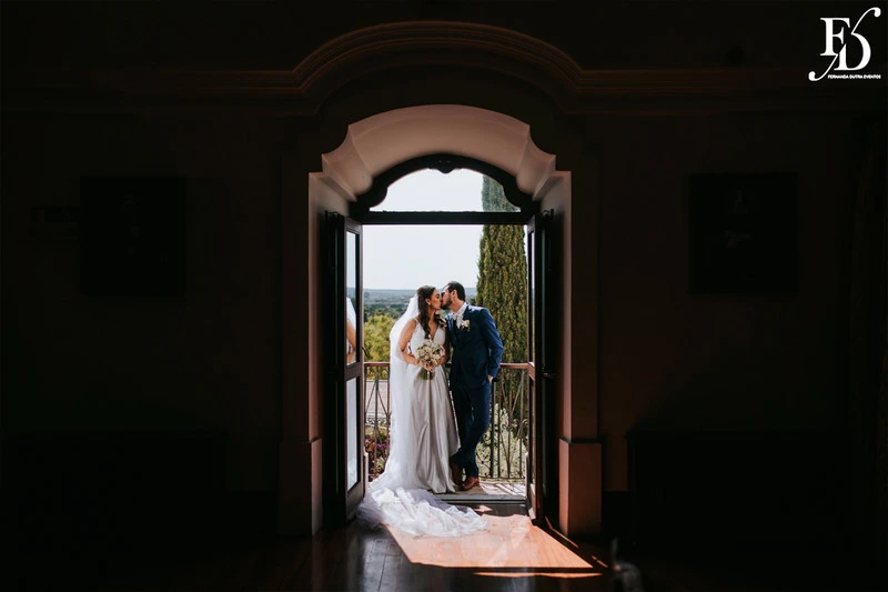 casamento realizado no convento do espinheiro em evora, portugal, organizado por life eventos especiais destination wedding portugal elopement wedding casamento religioso em portugal casamento de brasileiros em portugal