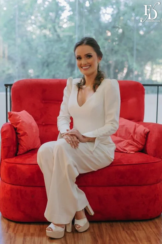 casamento no le bistrot em porto alegre organizado por life eventos especiais organizado por life eventos especiais com cerimônia no local e decoração clássica elegante e sofisticada em branco verde e prata com planejamento organização e execução de life eventos especias em porto alegre