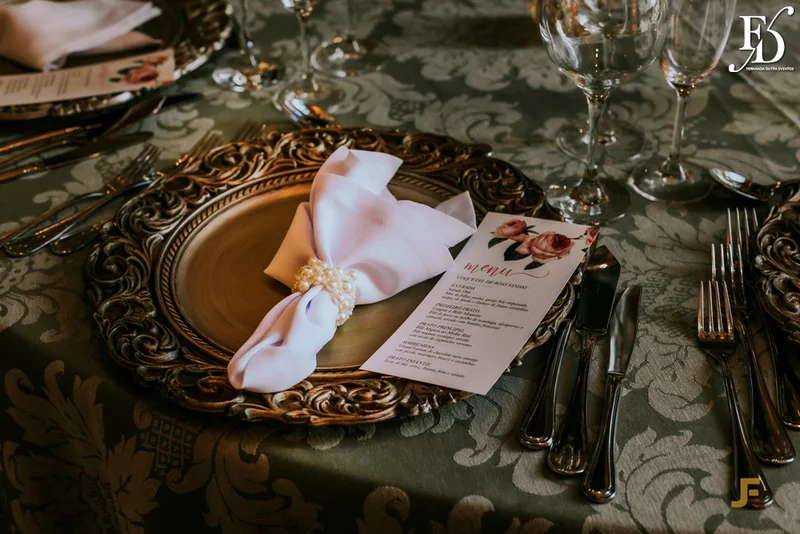 casamento para 80 pessoas mini-weeding destination wedding em gramado com organização e cerimonial de fernanda dutra da life eventos especiais com cerimonia na Igreja São Pedro de Gramado Serra Gaúcha e recepção no Hotel Ritta Hoppner
