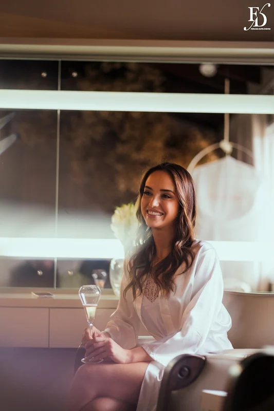 making of noiva Raphaelli Essential Therapy