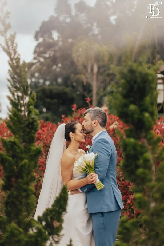 casamento na la casa piemont em farroupilha noivos