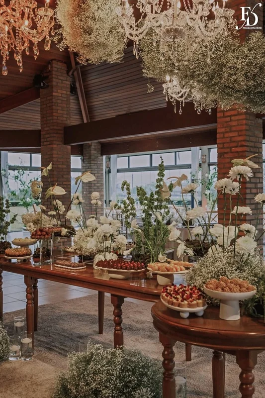 recepção no espaço paraíso em porto alegre viamão alvorada mesa de doces classica europea stylling