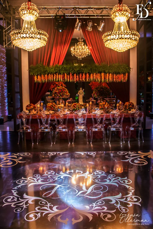 casamento com cerimônia na igreja nossa senhora da conceição igreja matriz de são leopoldo e festa no espaço tao em novo hamburgo com decoração outonal em tons terrosos marsala laranja e amarelo num projeto luxuoso sofisticado e elegante por fernanda dutra cerimonialista em porto alegre por life eventos especiais