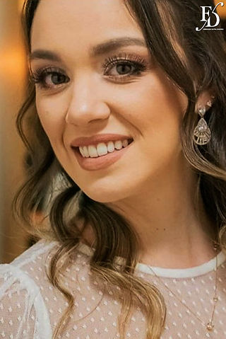 casamento em casa estilo home wedding para 11 convidados com decoração clássica aconchegante em branco por life eventos especiais cerimonialista em porto alegre