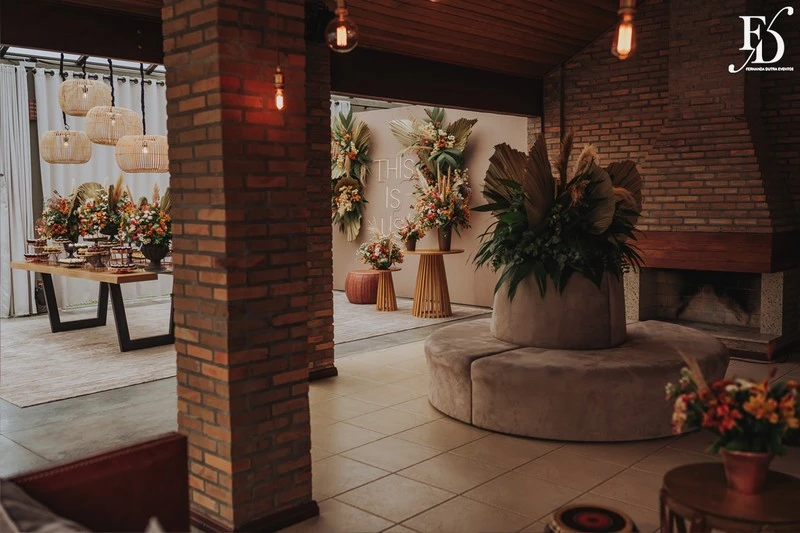 casamento no espaço paraiso em porto alegre viamão alvorada com decoração moderna boho rustico-chic em tons terrosos por life eventos especiais