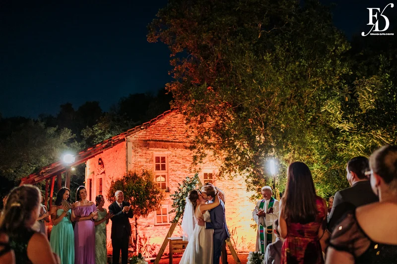 casamento realizado na casa na chácara em porto alegre mini-wedding intimista para 40 convidados com decoração clássica e elegante em branco e verde por life eventos especiais cerimonialistas em porto alegre
