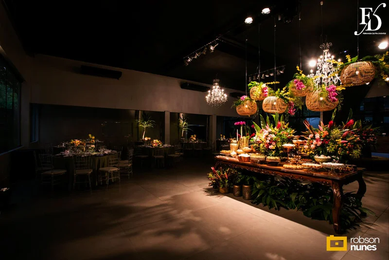 festa de formatura em enfermagem pela pucrs no party room em porto com projeto de decoração estilo boho chic desenvolvido por fernanda dutra cerimonialista organizadora de eventos em porto alegre life eventos especiais