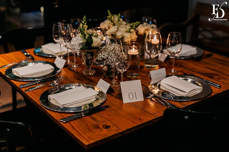 casamento mini-wedding 30 convidados porto alegre decoração clássica elegante verde branco prata le bistrot gourmet life eventos especiais