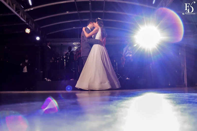 dança dos noivos no sítio da figueira