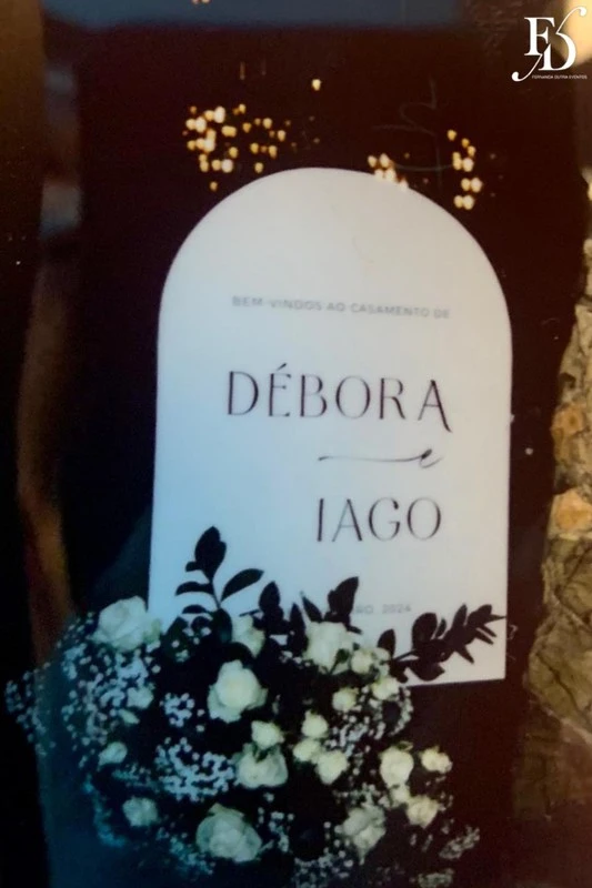 casamento com estética "old money" realizado no le bistrot gourmet em porto alegre por life eventos especiais mini-wedding casamento porto alegre foto analógica