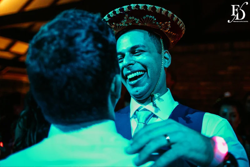 casamento diurno realizado em porto alegre rs no alto da capela por life eventos especiais cerimonialista wedding planner especializada em casamentos de alto padrão em porto alegre decoração boho chic botânica em tons de nude rosa e verde por life eventos especiais