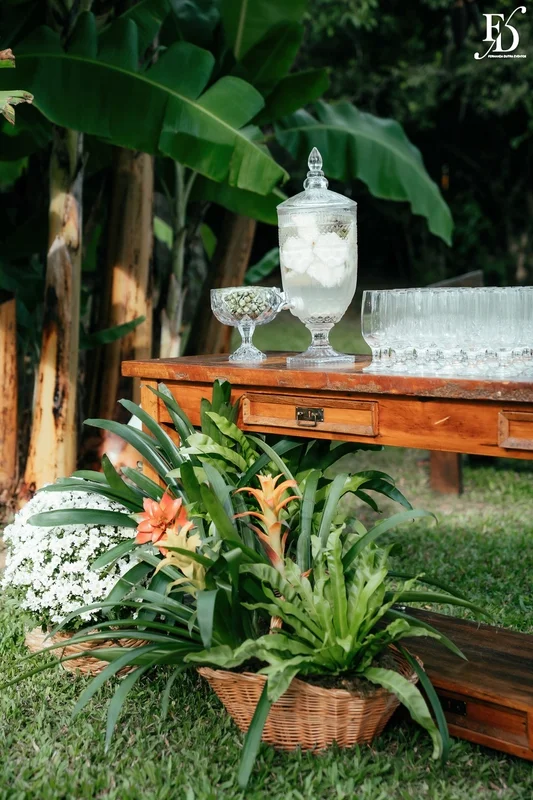 casamento realizado na alameda figueira em cachoeirinha com decoração vibrante boho elegante e sofisticada por life eventos especiais