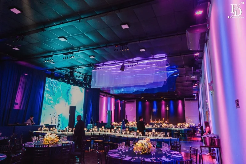 festa de 15 anos porto alegre na casa vetro com tema de aurora boreal