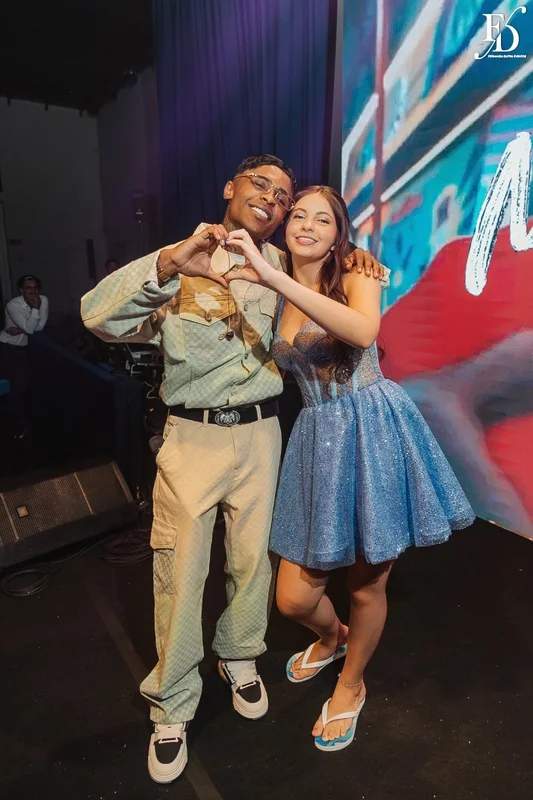 festa de 15 anos porto alegre na casa vetro com tema de aurora boreal mc menok