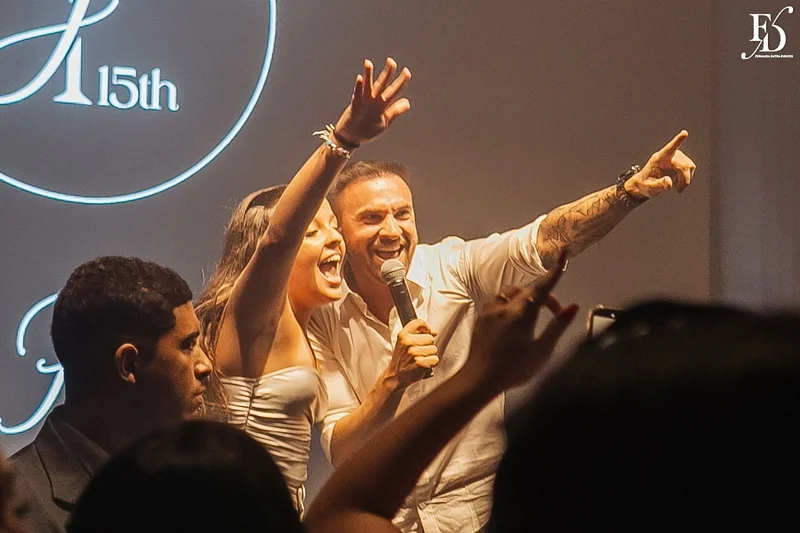 festa de 15 anos porto alegre na casa vetro com tema de aurora boreal