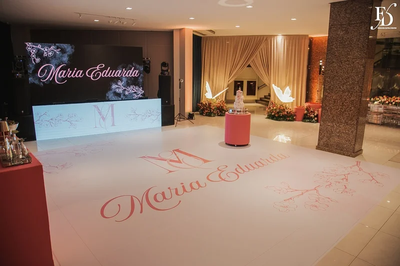 pista de dança festa de 15 anos na praça dos fundadores do grêmio náutico união GNU