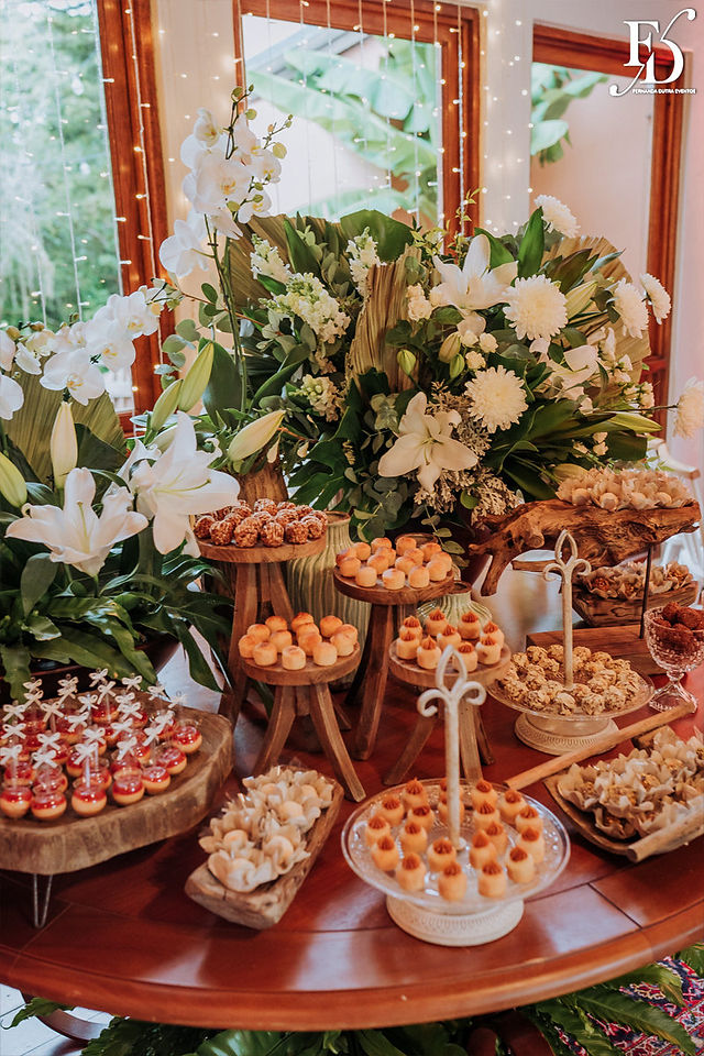 casamento ao ar livre em porto alegre realizado na casa na chácara por life eventos especiais com decoração boho chic em verde e branco cerimonialista de casamentos em porto alegre