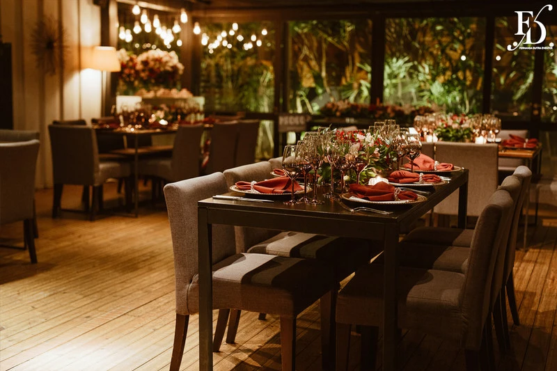 mini-wedding sofisticado e elegante realizado no le bistrot gourmet casamento com 30 convidados luxuoso por life eventos especiais cerimonial e organização de casamento em porto alegre