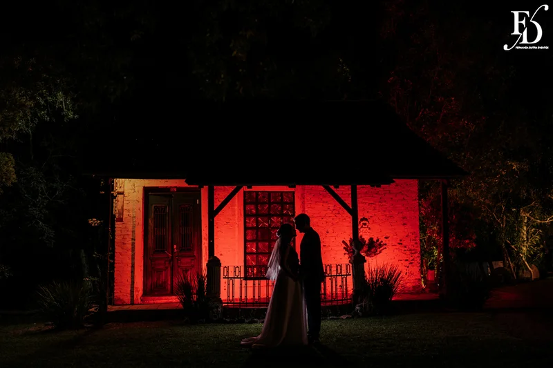 casamento realizado na casa na chácara em porto alegre mini-wedding intimista para 40 convidados com decoração clássica e elegante em branco e verde por life eventos especiais cerimonialistas em porto alegre