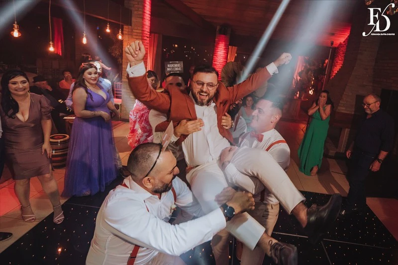 casamento no espaço paraiso em porto alegre viamão alvorada com decoração moderna boho rustico-chic em tons terrosos por life eventos especiais