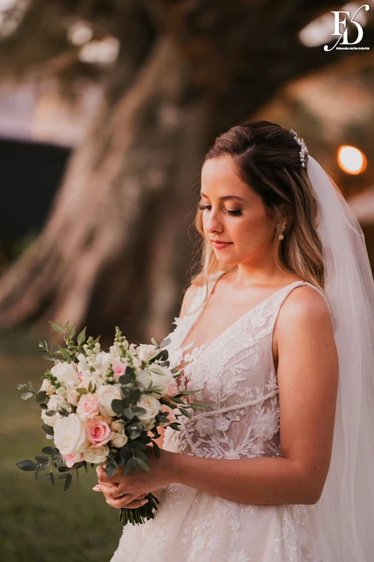 casamento realizado na alameda figueira em cachoeirinha com decoração romântica e delicada em tons de rosa e verde com bouganvilles por life eventos especiais assessoria e cerimonial de casamentos em porto alegre