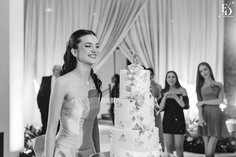 hora do parabéns festa de 15 anos na praça dos fundadores do grêmio náutico união GNU