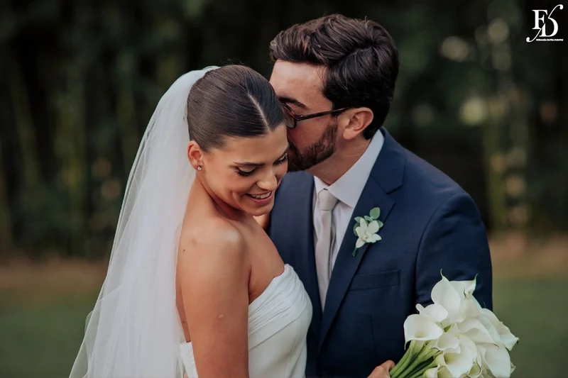 casamento no alto da capela em porto alegre com decoração elegante sofisticada delicada em verde e branco por life eventos especiais 