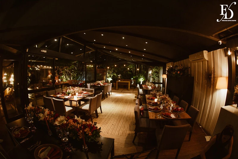 mini-wedding sofisticado e elegante realizado no le bistrot gourmet casamento com 30 convidados luxuoso por life eventos especiais cerimonial e organização de casamento em porto alegre