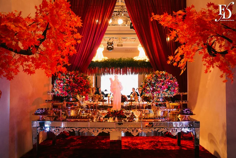 casamento com cerimônia na igreja nossa senhora da conceição igreja matriz de são leopoldo e festa no espaço tao em novo hamburgo com decoração outonal em tons terrosos marsala laranja e amarelo num projeto luxuoso sofisticado e elegante por fernanda dutra cerimonialista em porto alegre por life eventos especiais